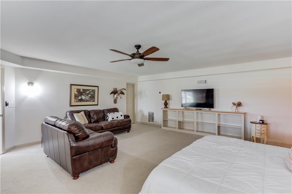 6228 Waters Edge Drive Property Photo 56
