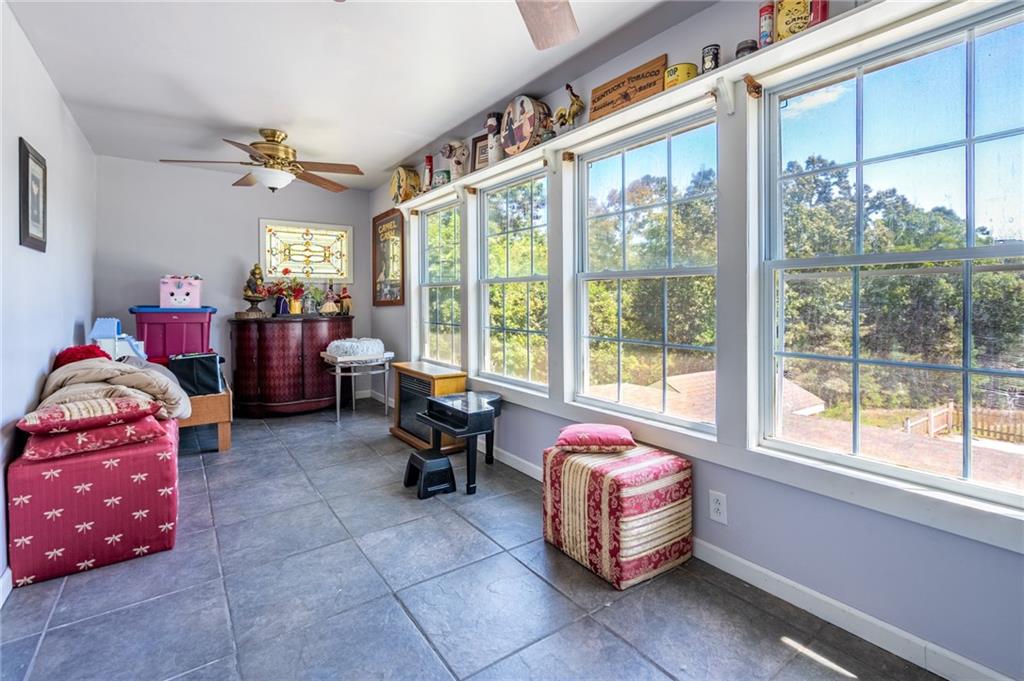 39 Garrard Road Property Photo 15
