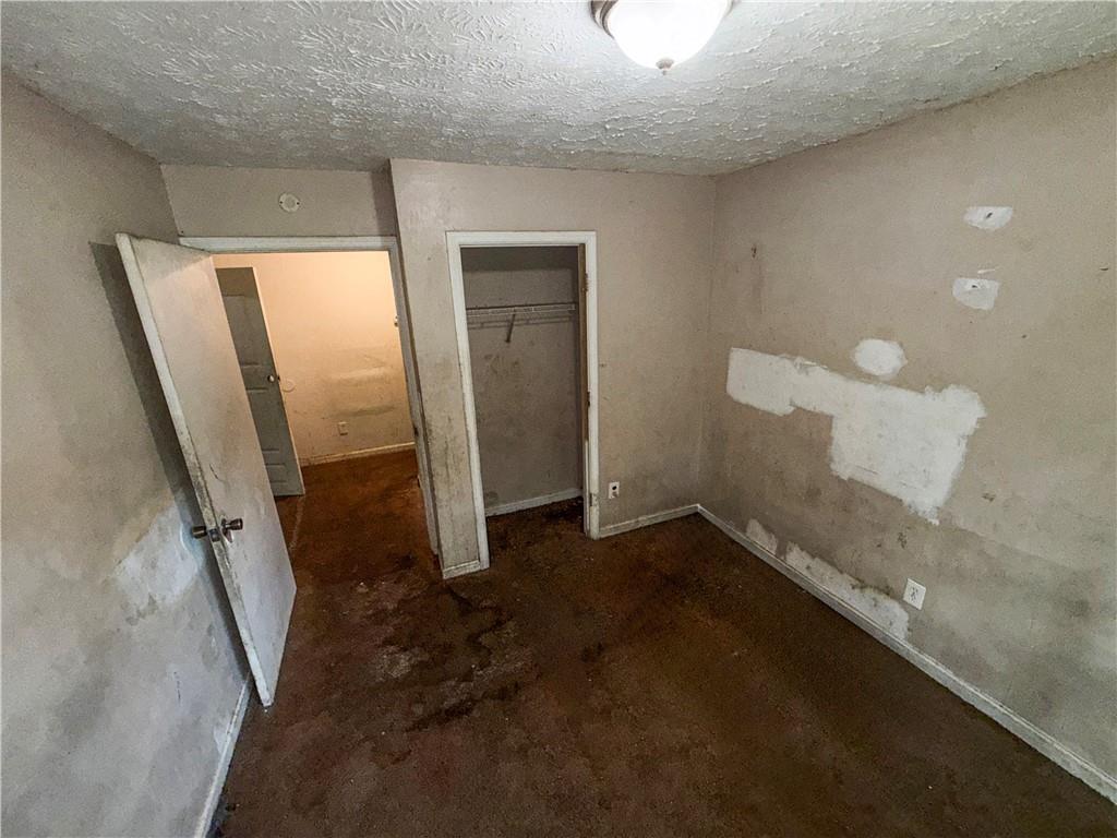 2033 Pine Cone Drive Property Photo 6
