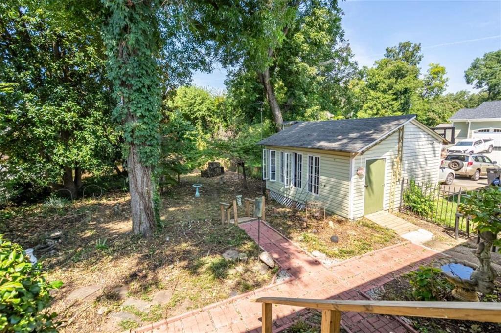 723 Avenue A Property Photo 19