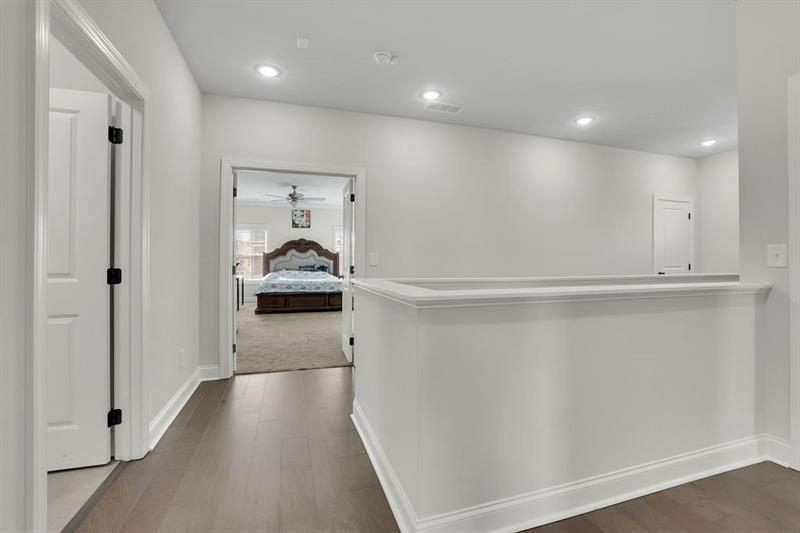 1070 Poppy Pointe Property Photo 15