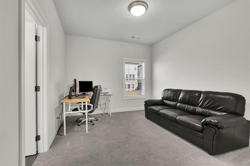 1070 Poppy Pointe Property Photo 23