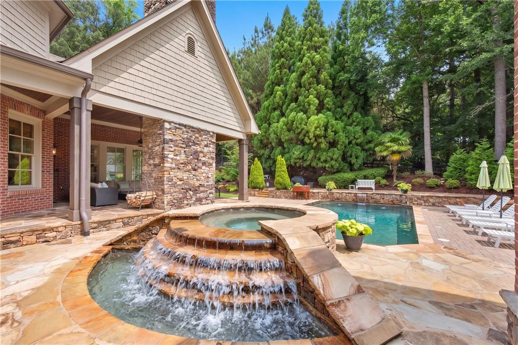 13942 Tree Loft Road Property Photo 3