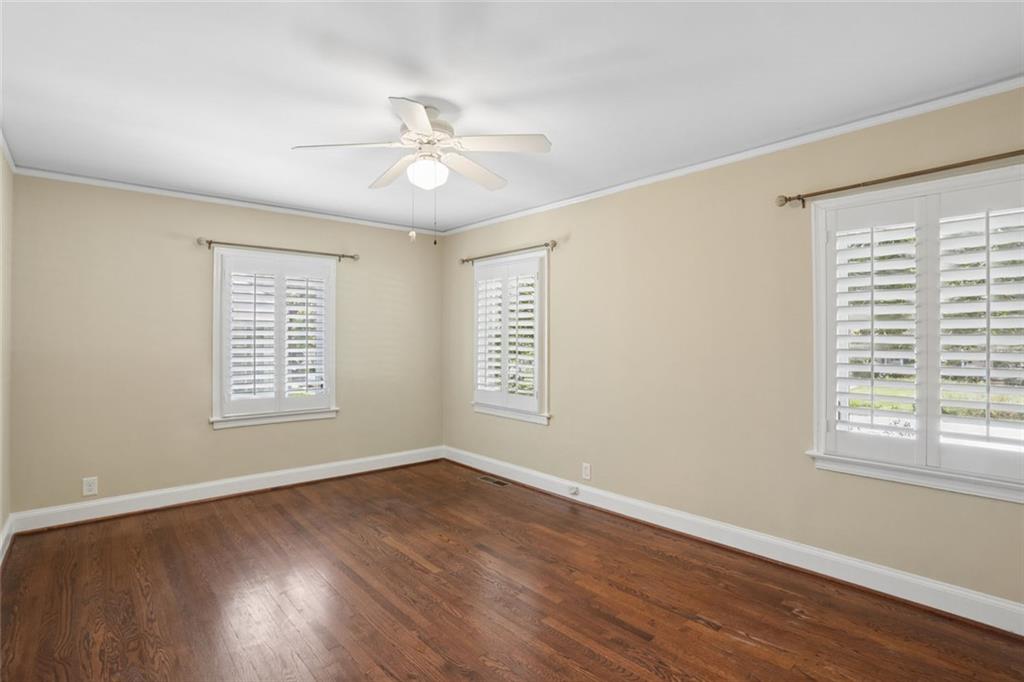 266 Midvale Drive Ne Property Photo 14