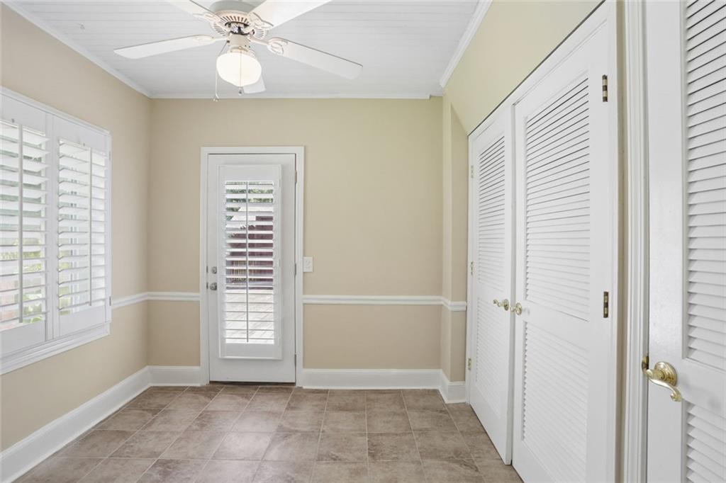 266 Midvale Drive Ne Property Photo 20