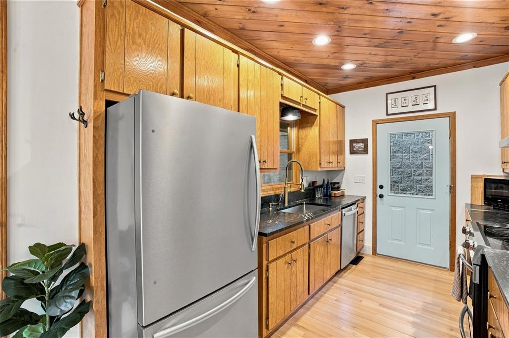 676 Alpine Drive Property Photo 15
