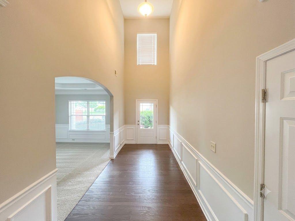 1086 Blind Brook Circle Property Photo 2