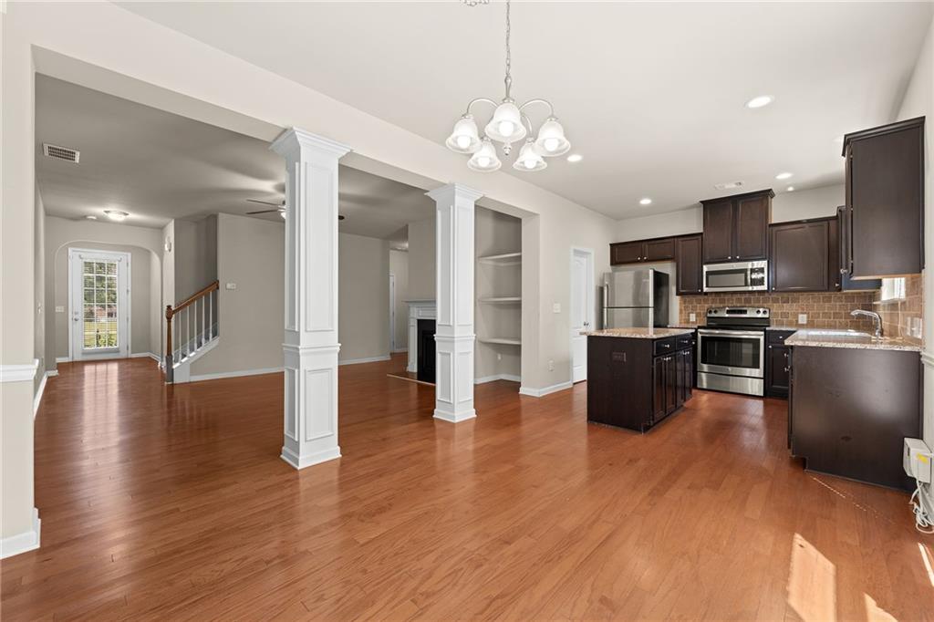 2365 Bellyard Drive Property Photo 11