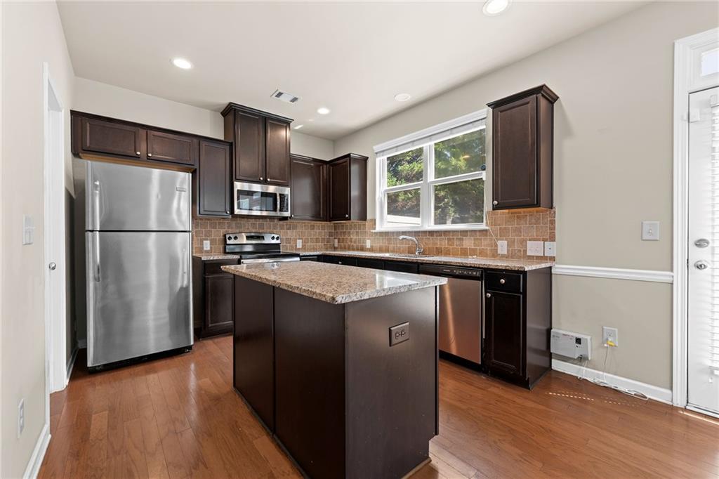 2365 Bellyard Drive Property Photo 13