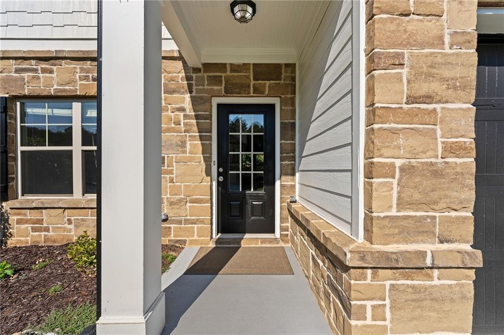 7491 Silk Tree Pointe Property Photo 2