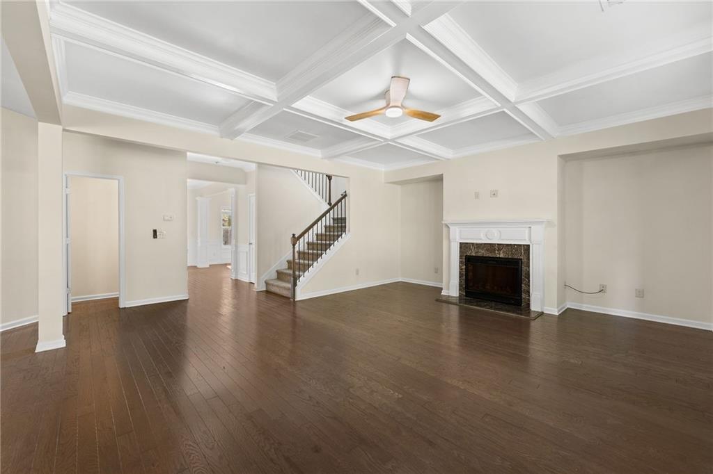 7491 Silk Tree Pointe Property Photo 11
