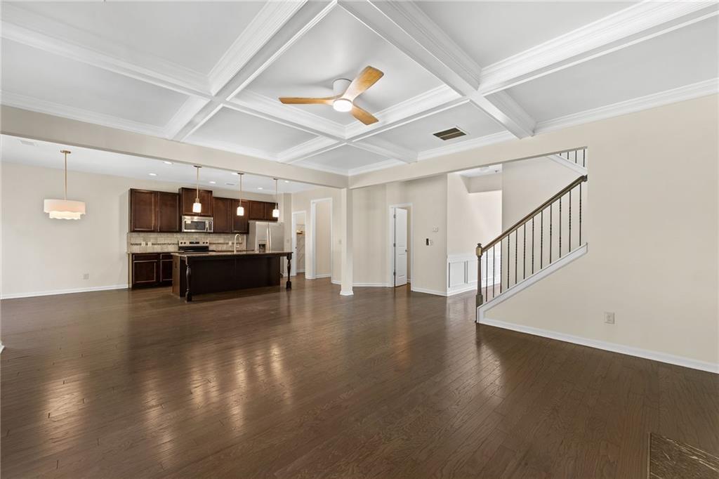 7491 Silk Tree Pointe Property Photo 12