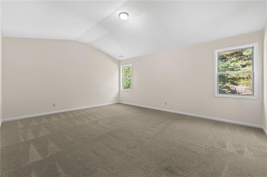 7491 Silk Tree Pointe Property Photo 28
