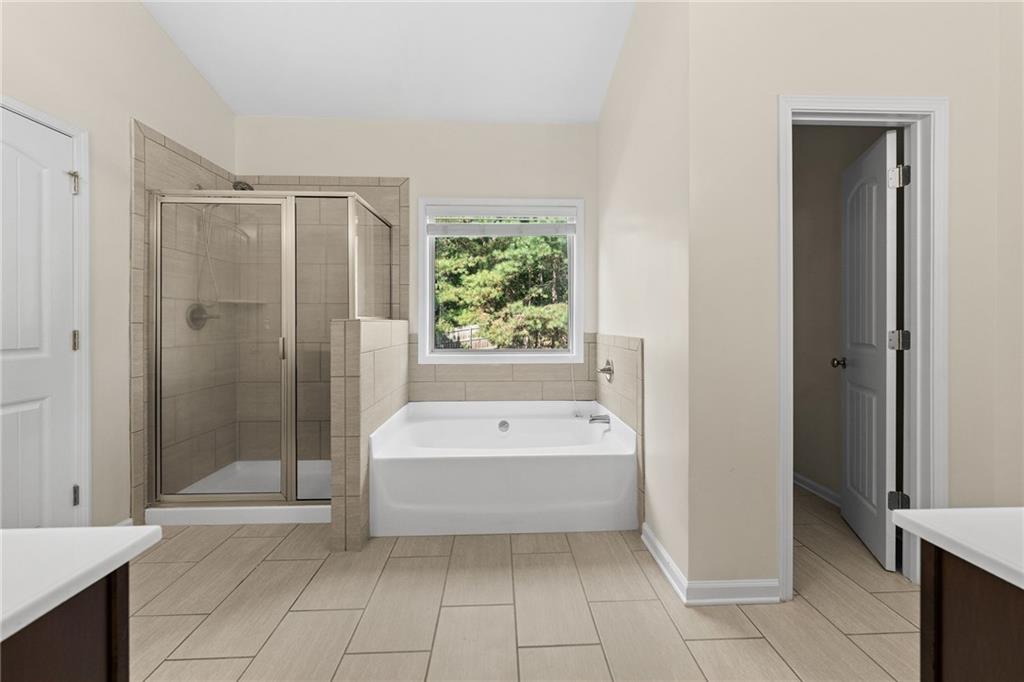 7491 Silk Tree Pointe Property Photo 35