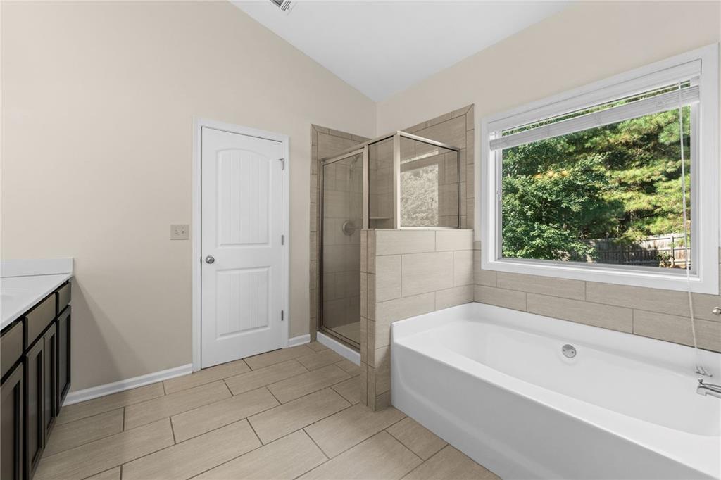 7491 Silk Tree Pointe Property Photo 36