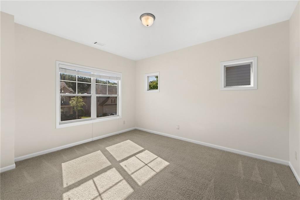 7491 Silk Tree Pointe Property Photo 37