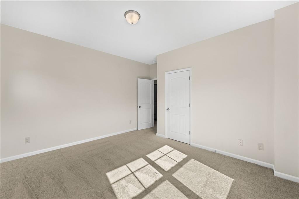 7491 Silk Tree Pointe Property Photo 38