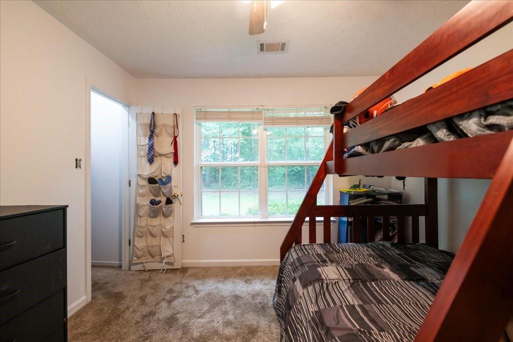 215 Highgrove Drive Property Photo 24