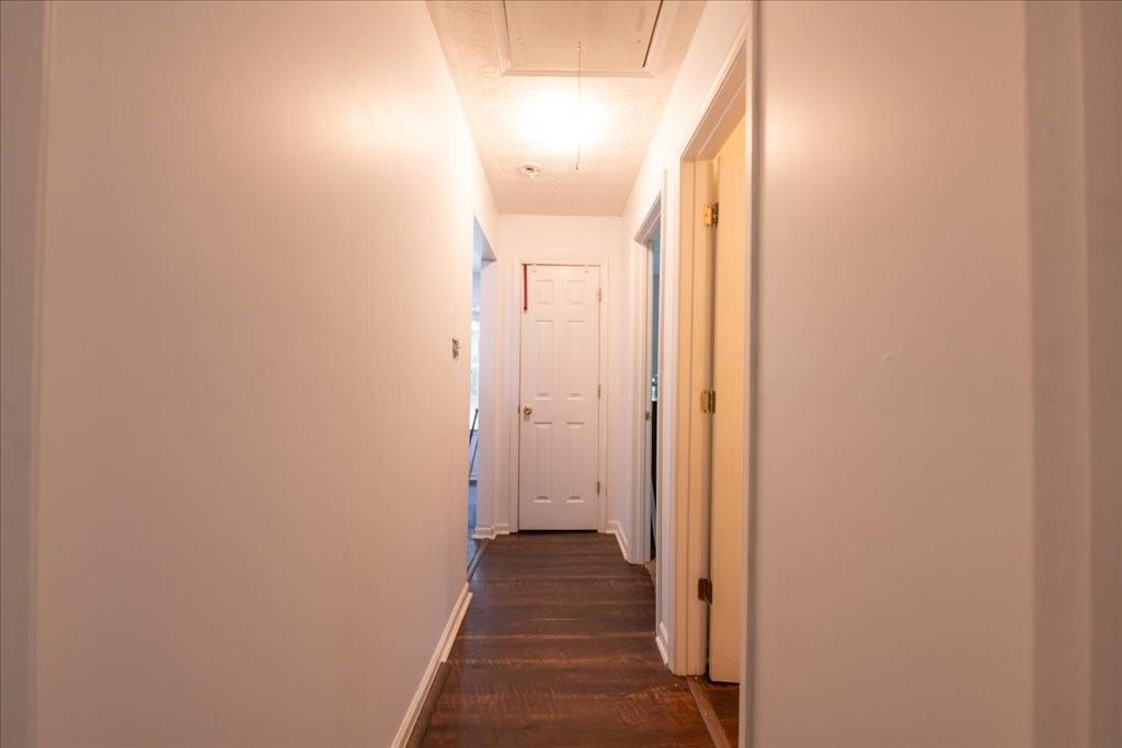215 Highgrove Drive Property Photo 28