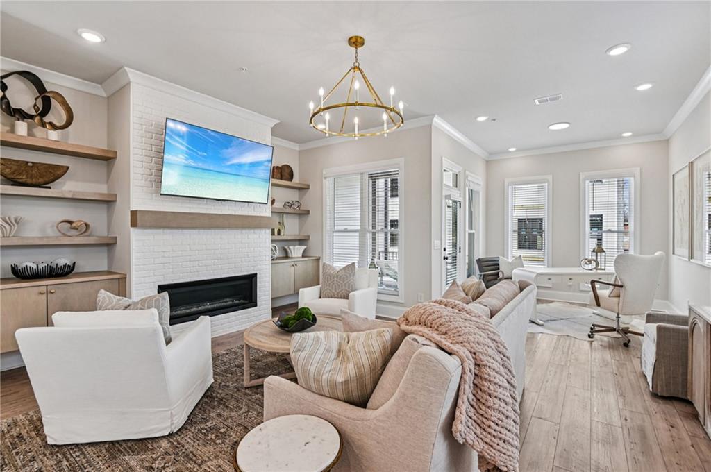 350 Crimson Pine Alley Unit 17 Property Photo 1