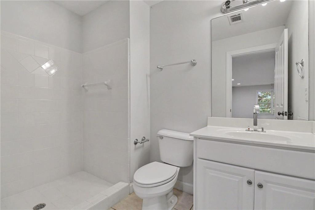 720 Barberry Drive Property Photo 19