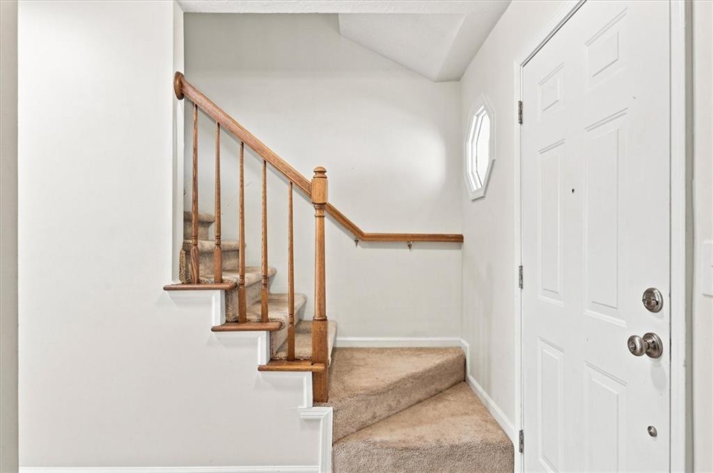 2928 Noah Drive Property Photo 8