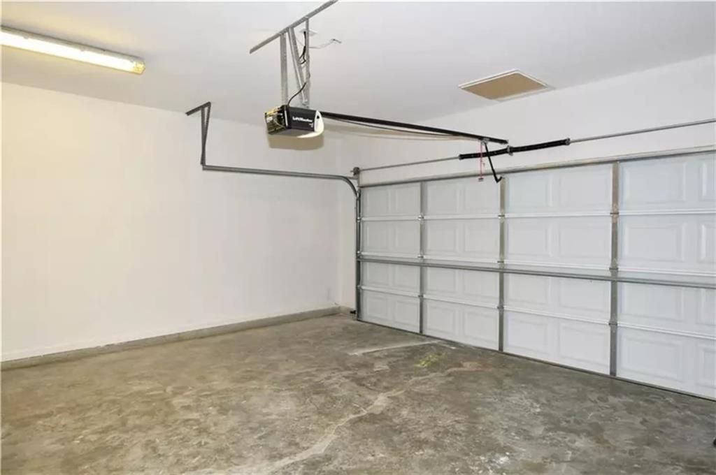 1402 Turning Leaf Lane Property Photo 11