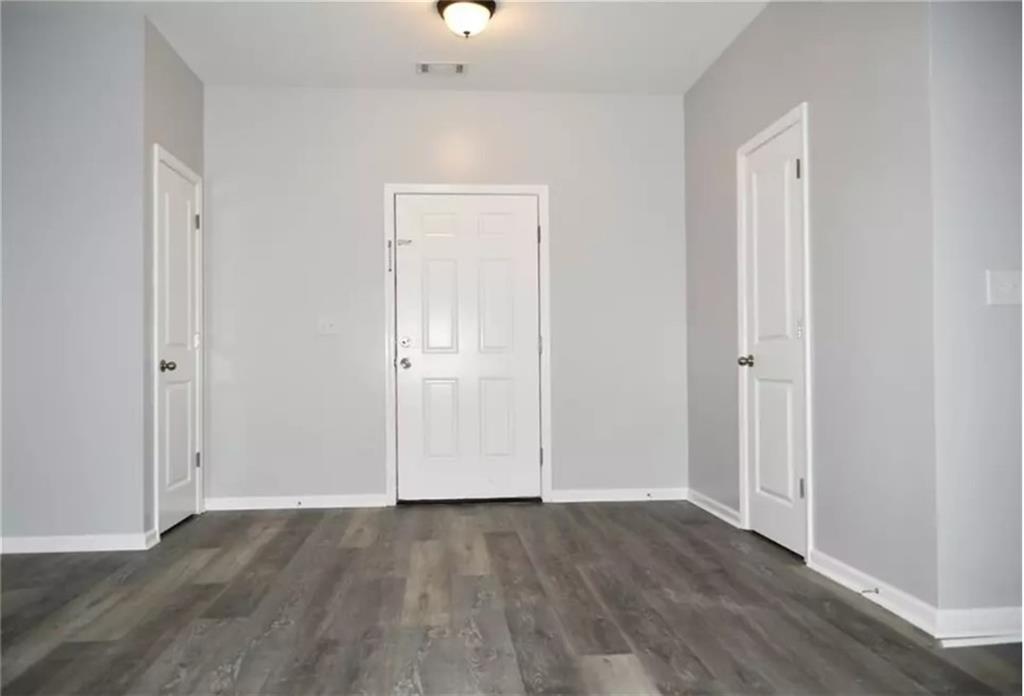 1402 Turning Leaf Lane Property Photo 12