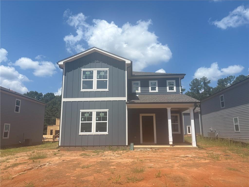 279 Pondview Drive Property Photo 1