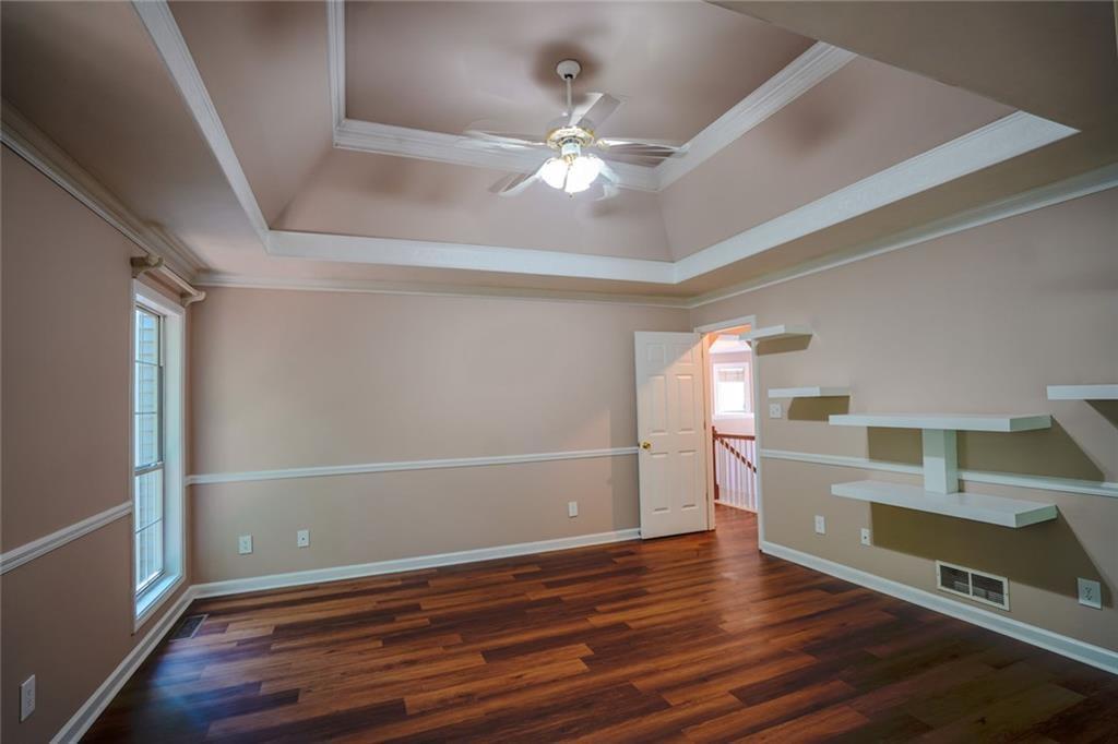 4340 Mapleton Way Property Photo 15