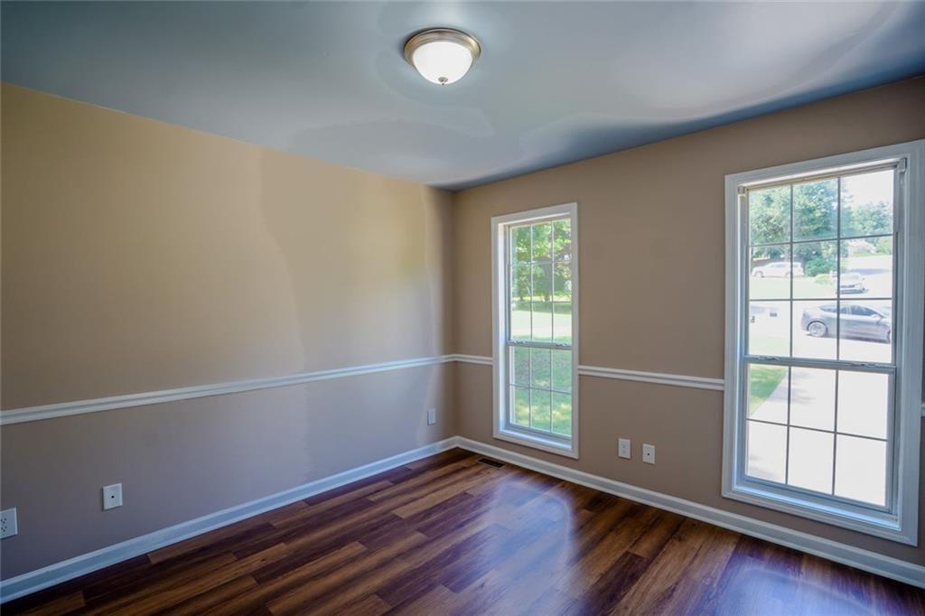 4340 Mapleton Way Property Photo 19