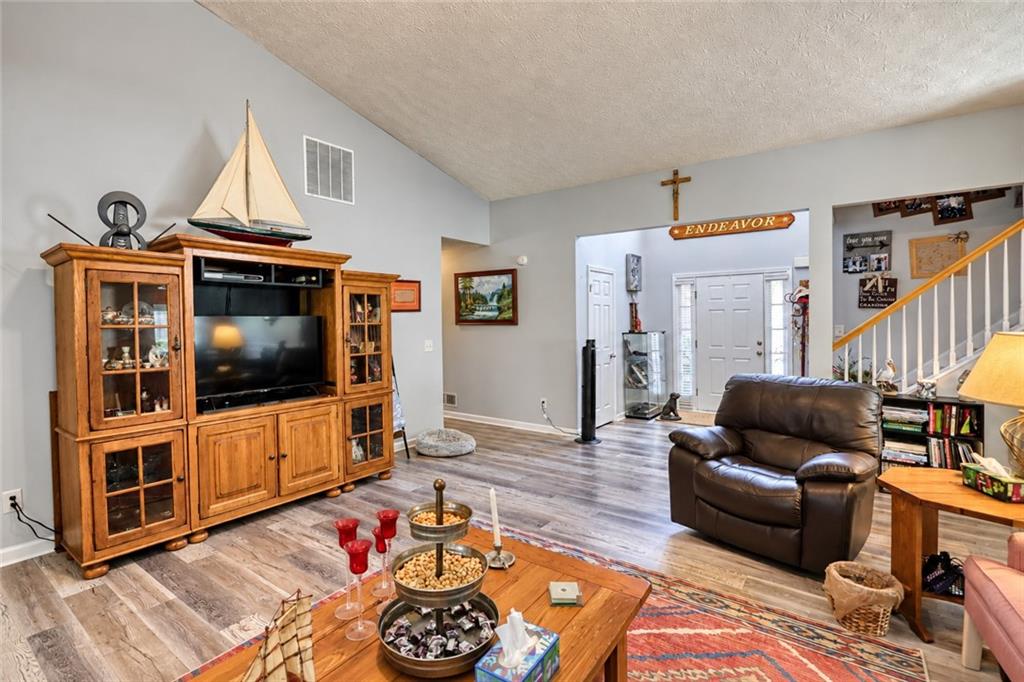 1230 Morgans Run Property Photo 16