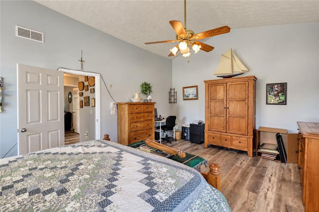 1230 Morgans Run Property Photo 31
