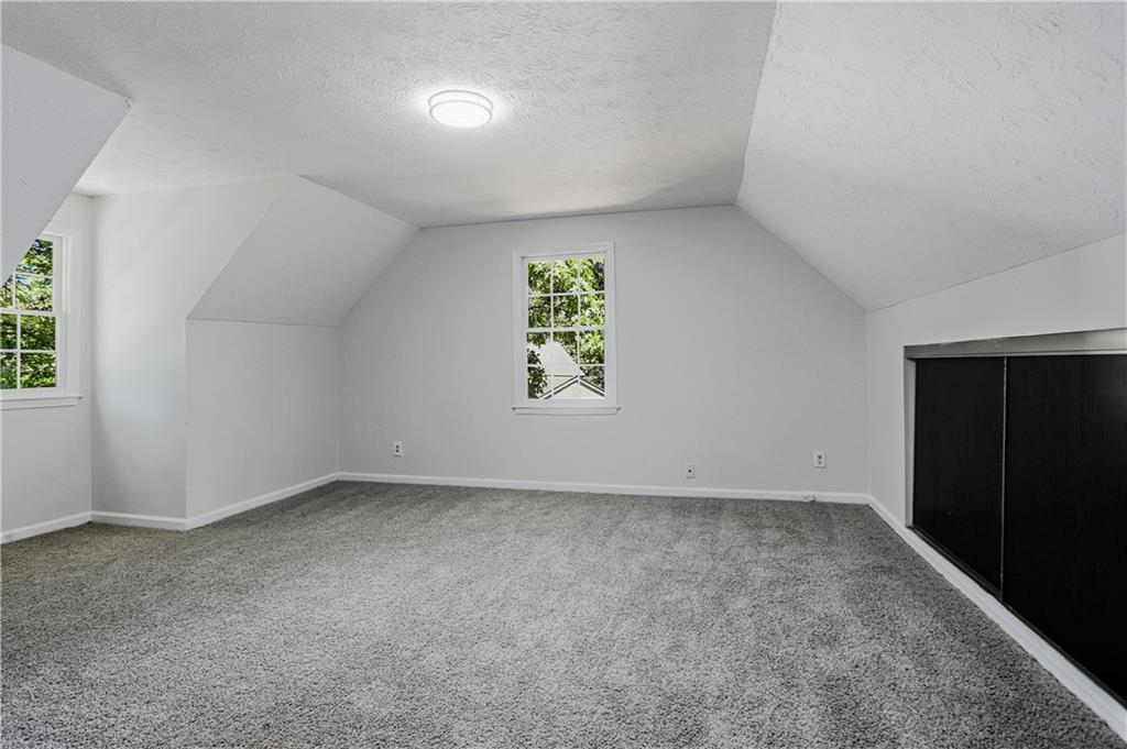 485 Barrington Loop Property Photo 18