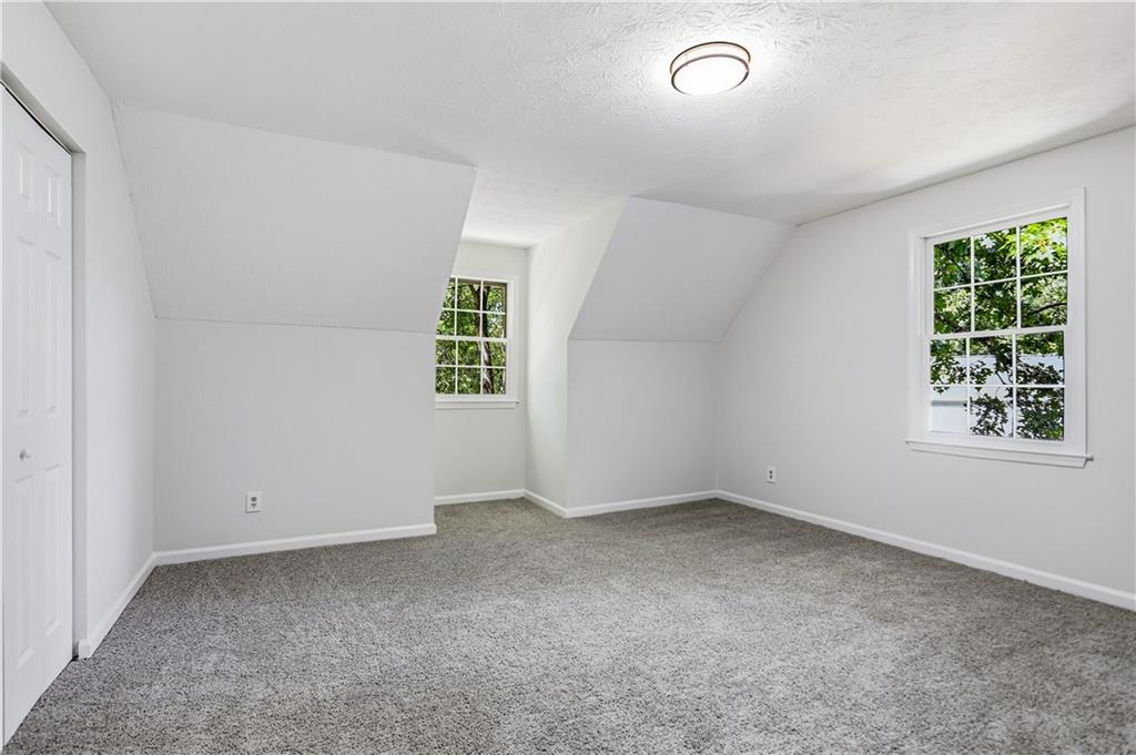 485 Barrington Loop Property Photo 19