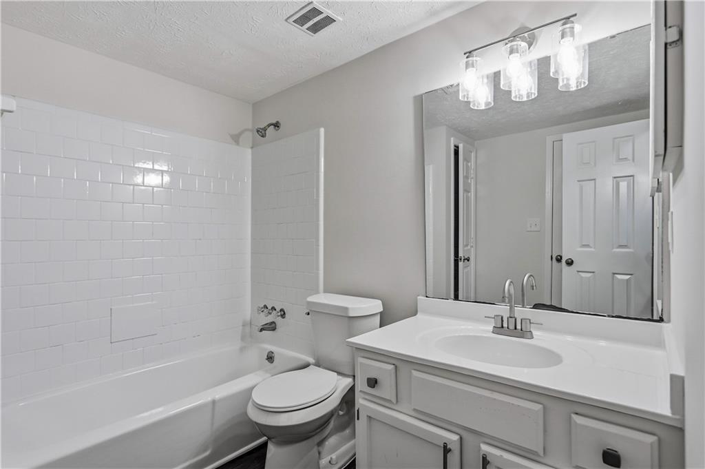 485 Barrington Loop Property Photo 21