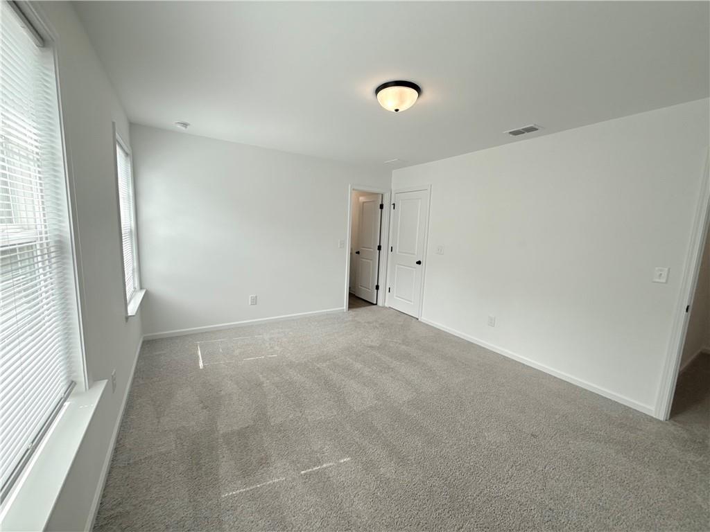 207 Foxhill Drive Property Photo 24