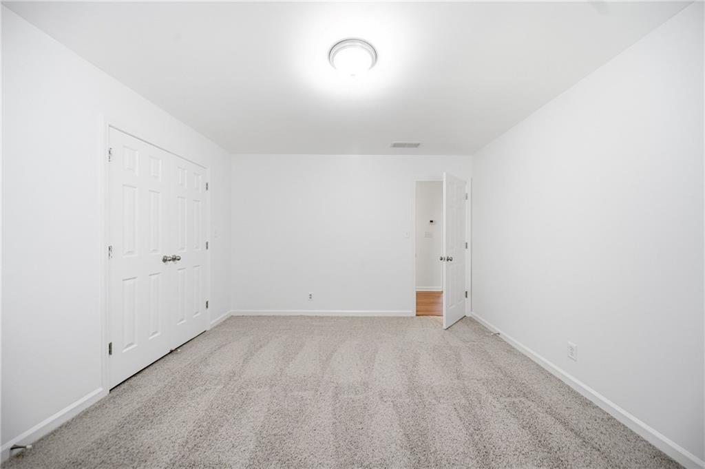 1440 Shade Tree Way Property Photo 4
