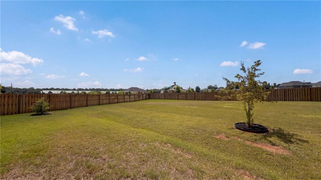 800 Maduro Way Property Photo 26