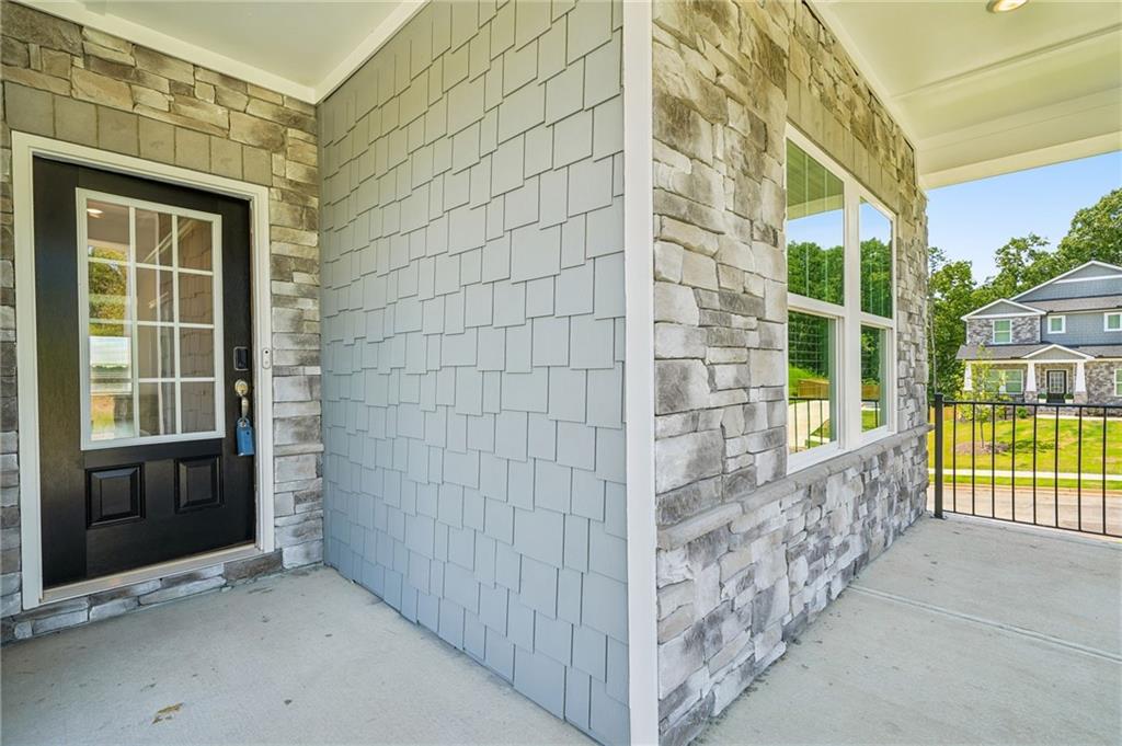 2217 Melville Way Property Photo 4