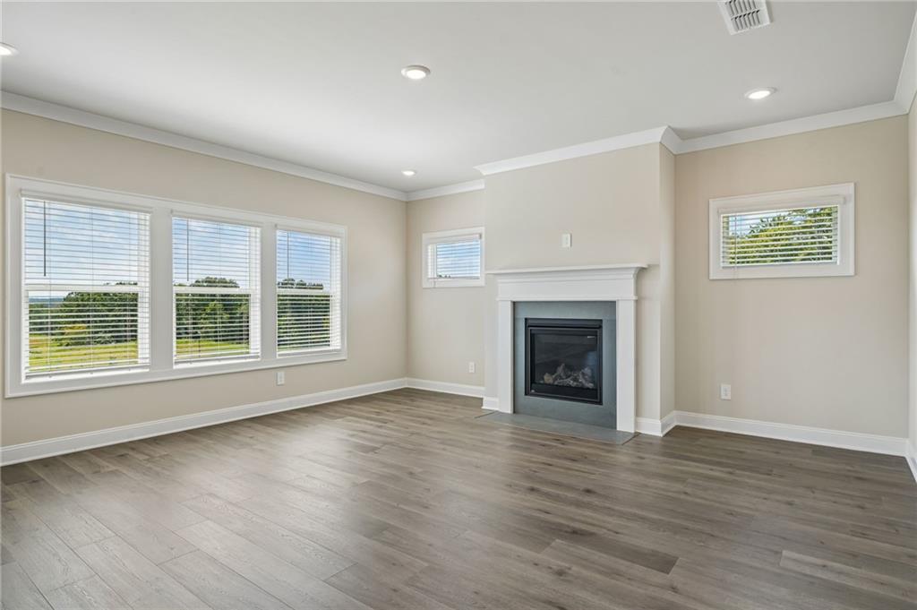 2217 Melville Way Property Photo 5