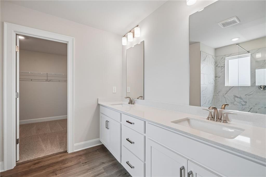2217 Melville Way Property Photo 27