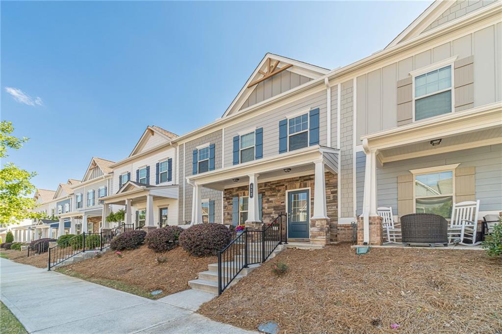 512 Green Street Property Photo 1