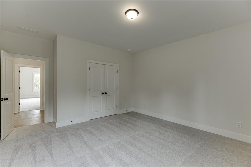 5430 Settingdown Road Property Photo 43