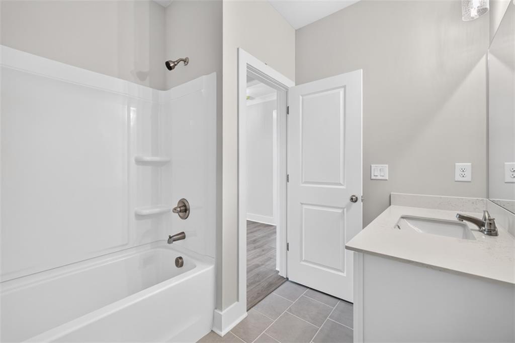 4779 E Reed Road Property Photo 41