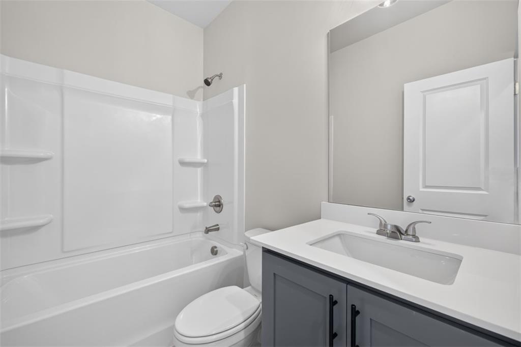 4779 E Reed Road Property Photo 44