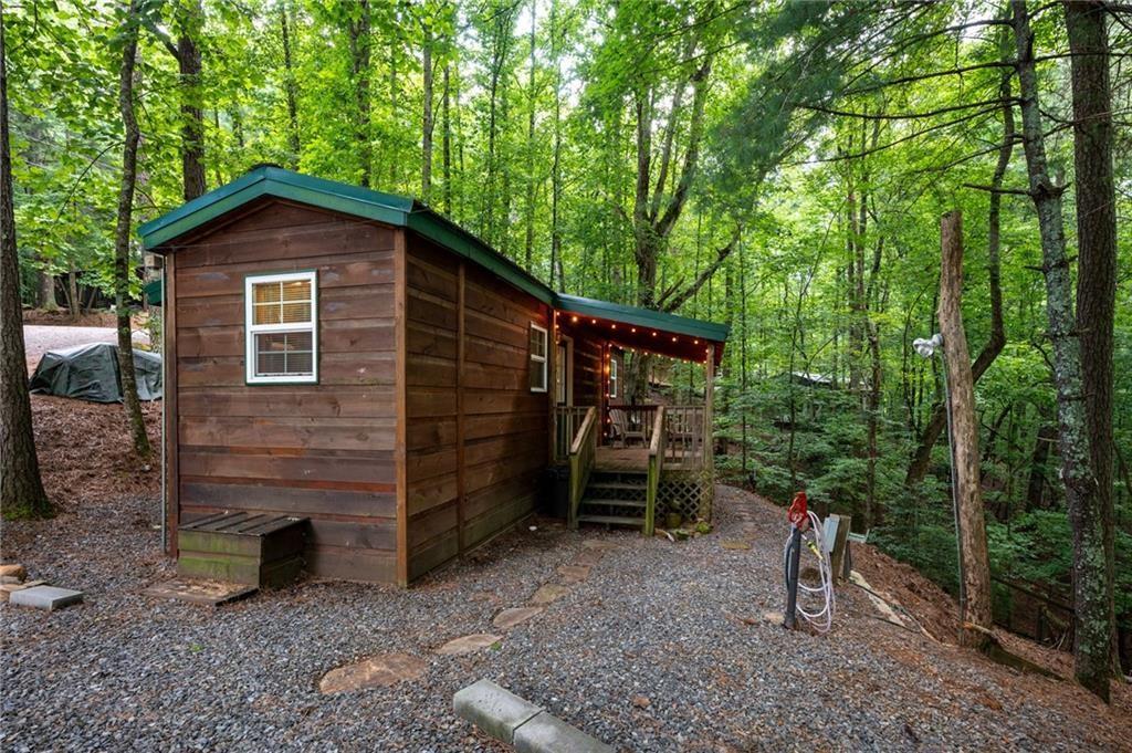 152 33rd Street Property Photo 1