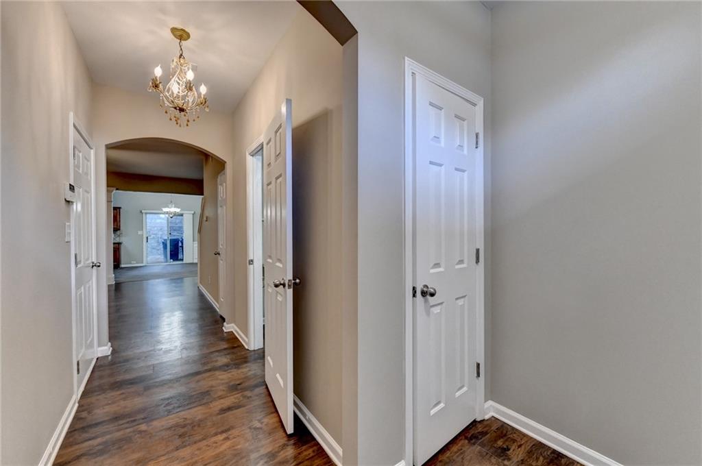 2152 Executive Drive Property Photo 5