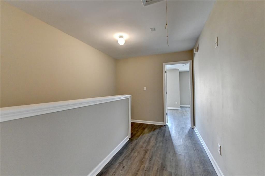 2152 Executive Drive Property Photo 23