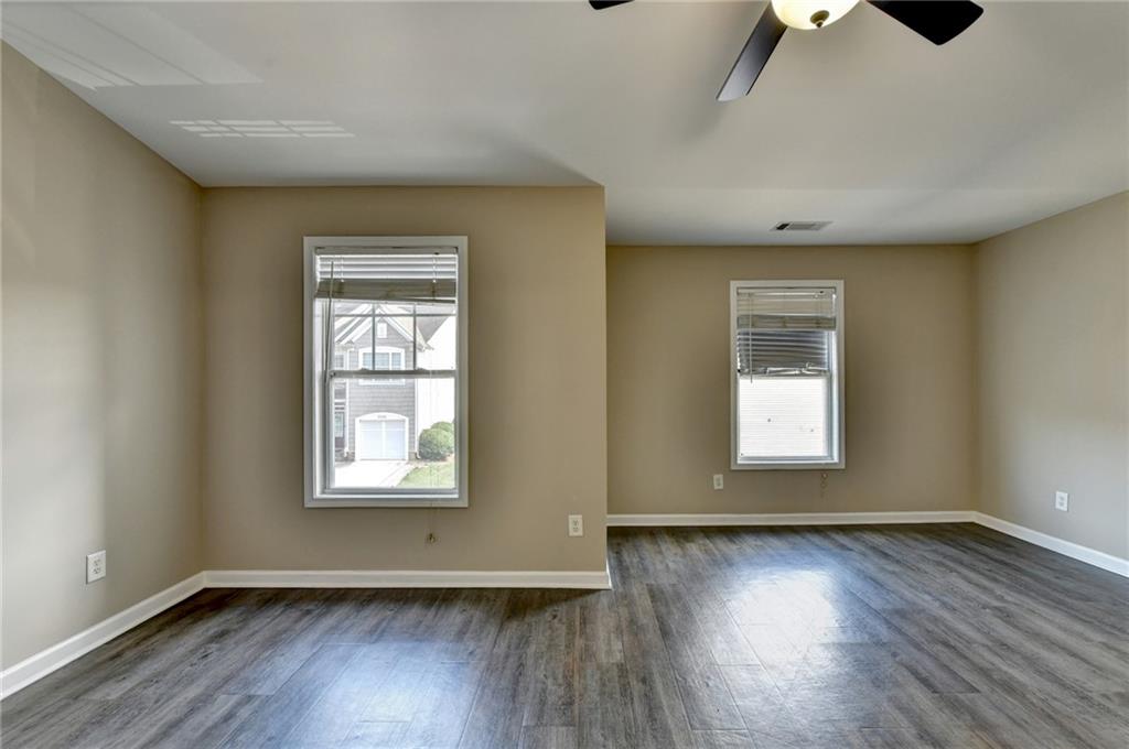 2152 Executive Drive Property Photo 24